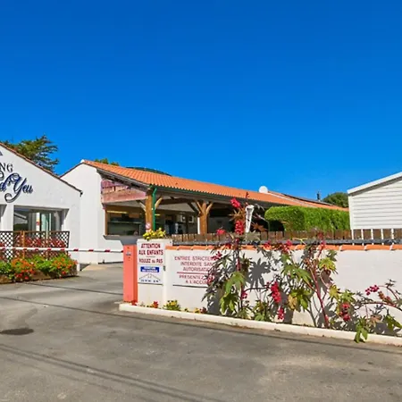 キャンプ場 Mobil Confortable Avec Terrasse A - Api-1-52-516 ノートル・ダム・ド・モン