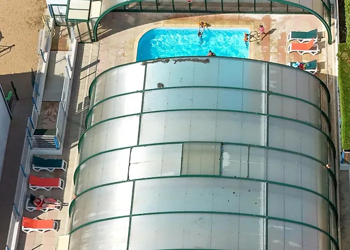 Mobil Confortable Avec Terrasse A - Api-1-52-516 * ノートル・ダム・ド・モン