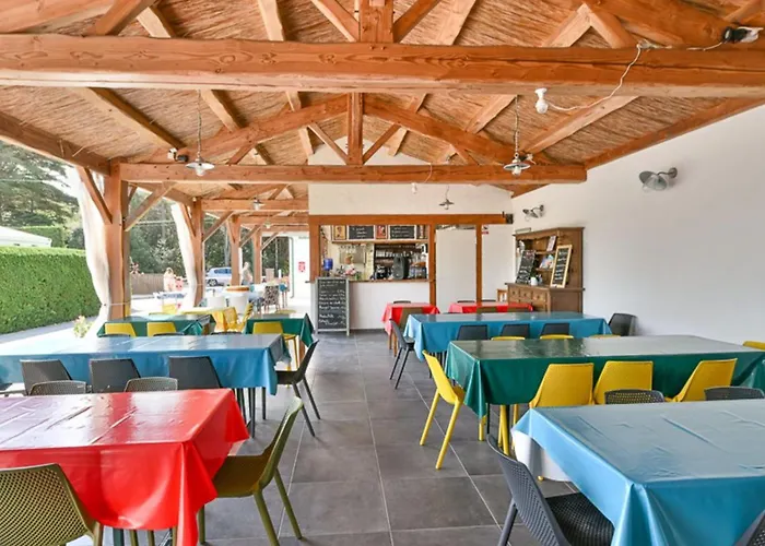 Mobil Confortable Avec Terrasse A - Api-1-52-516 * ノートル・ダム・ド・モン