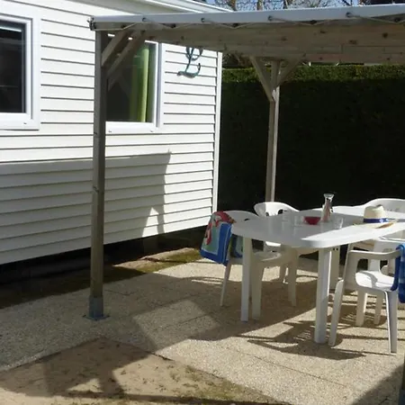 Mobil Confortable Avec Terrasse à - Api-1-52-516 * Notre-Dame-de-Monts